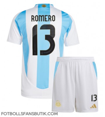 Argentina Cristian Romero #13 Replika Hemmatröja Barn Copa America 2024 Kortärmad (+ Korta byxor)